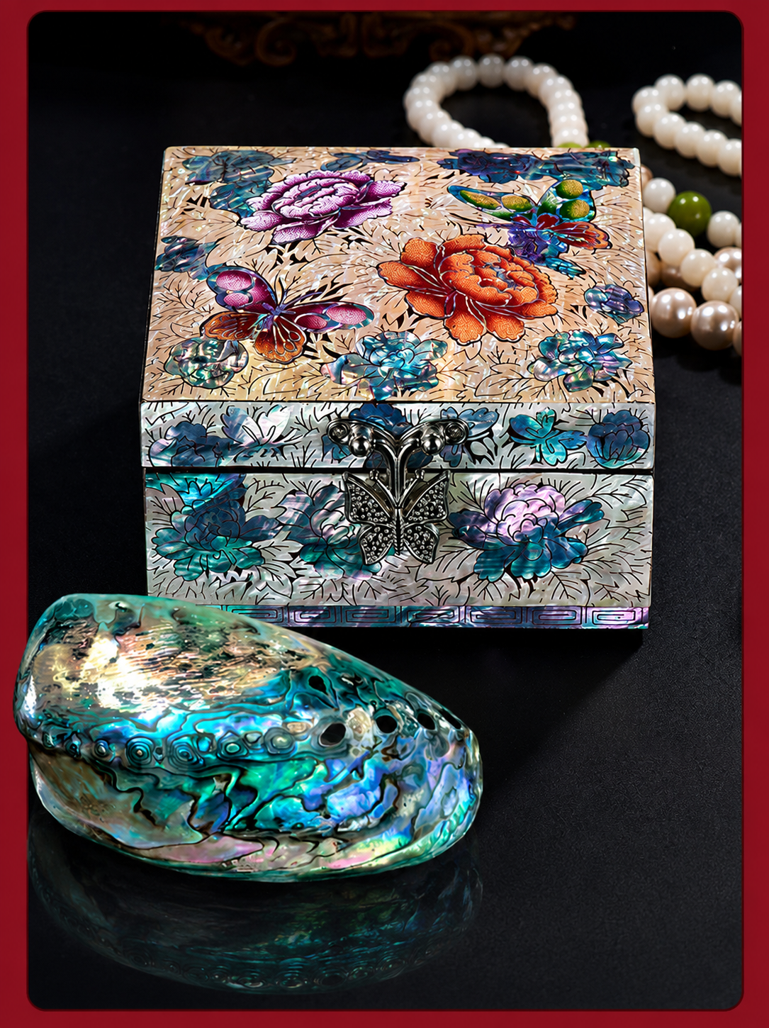 Heirlooms of Elegance
