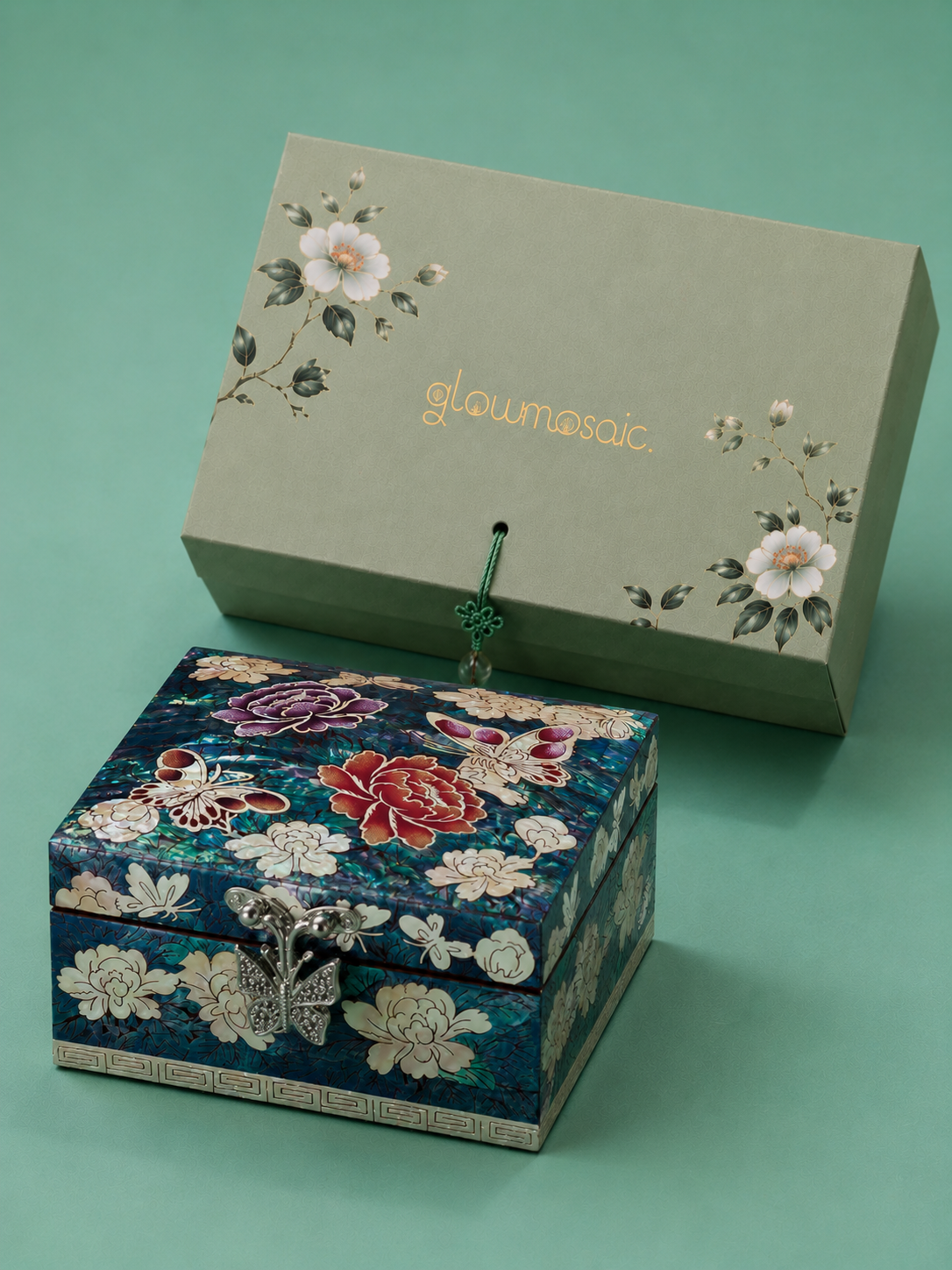 Timeless Shell Memory Jewelry Gift Box