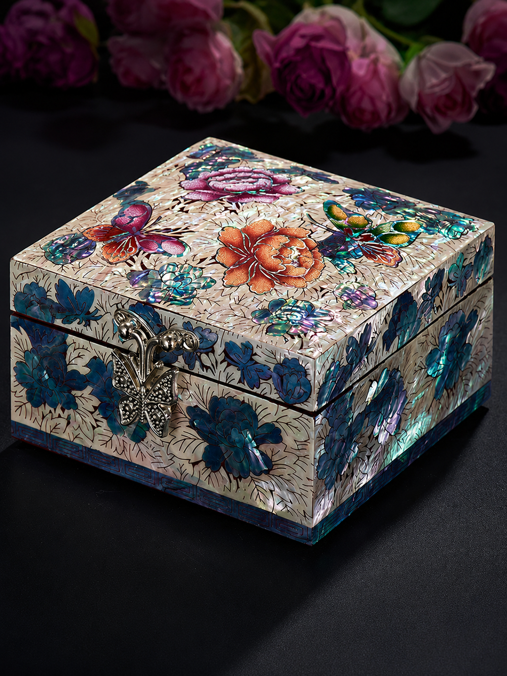 Timeless Shell Memory Jewelry Gift Box