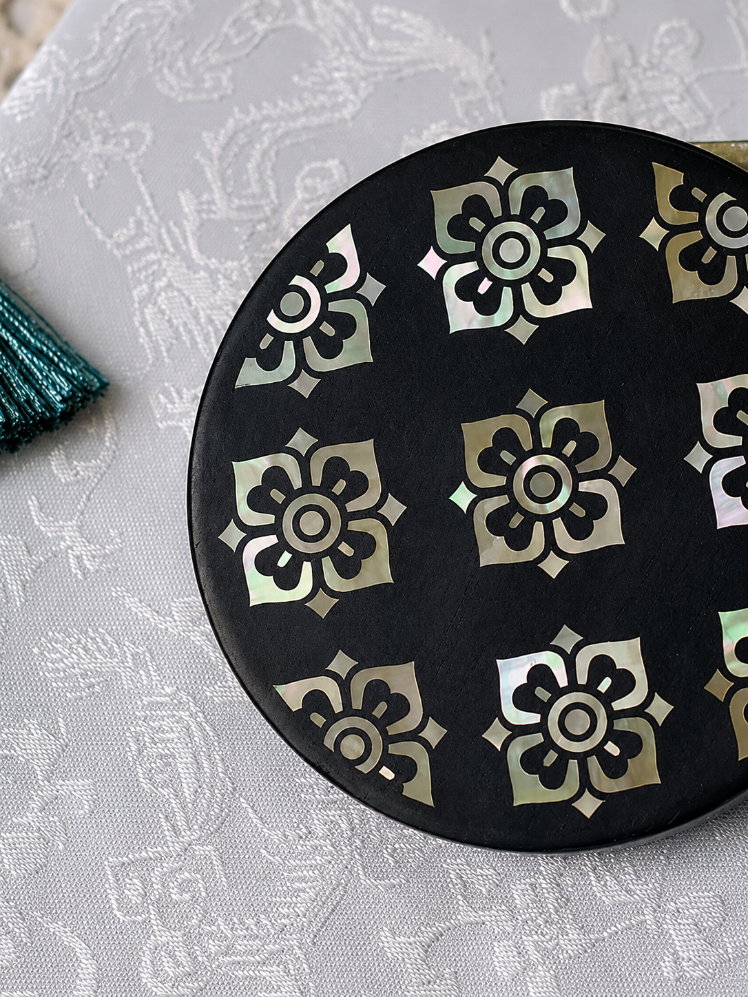 Aurora Heritage Handheld Compact Mirror