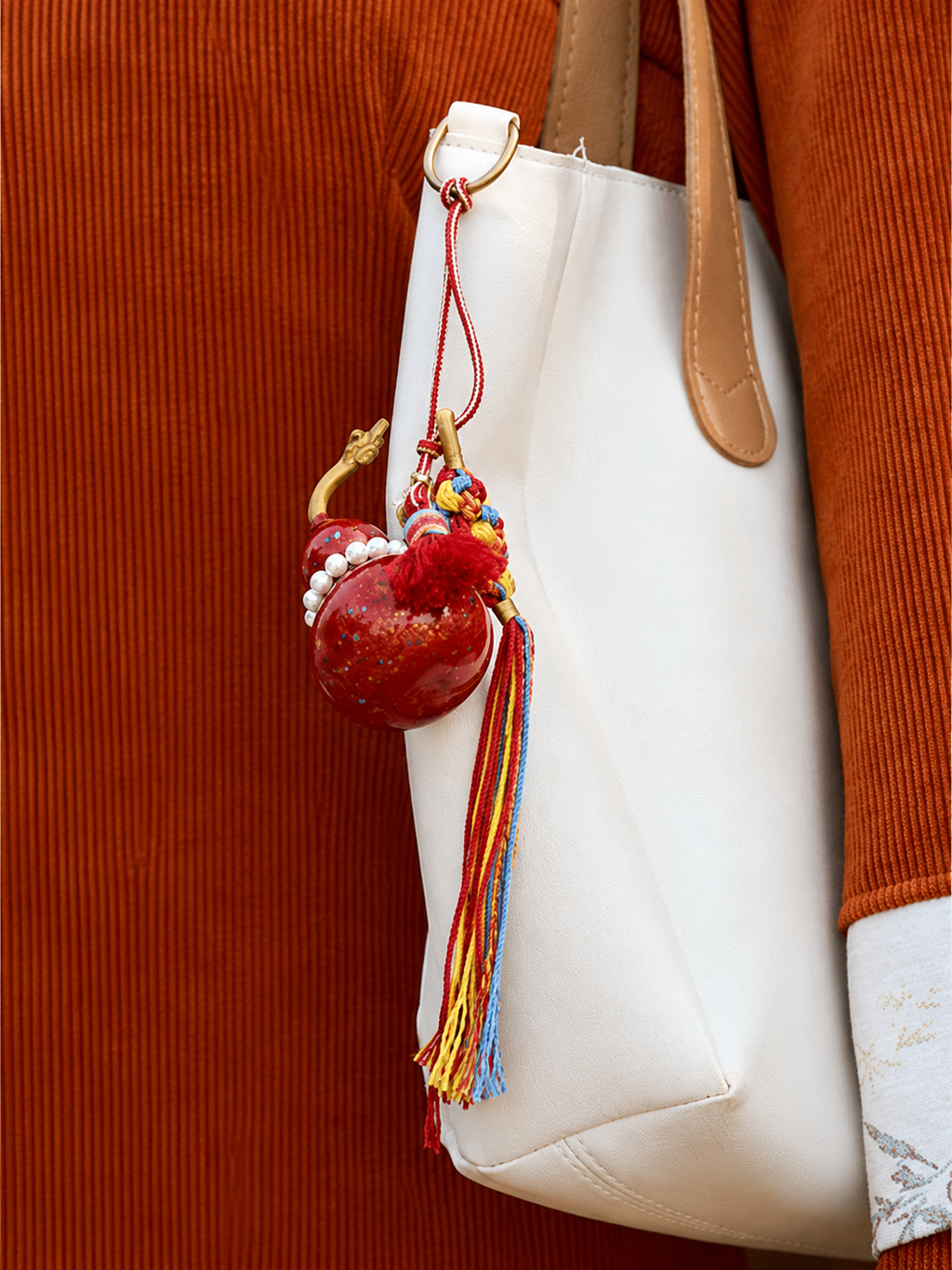 Fortune Gourd Mother-of-Pearl Hanging Charm